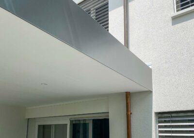 Terrassenlounge BERNA Sitzplatzüberdachung – Terrassenüberdachung – Glasdach – Lamellenpergola – Lamellendach – Wetterschutz für Möbel – Stobag – SunParadise – Nyon – Terrado – Hawaii40 – CUBO - Schutz vor Wind, Regen und Schnee – geschützte Terrasse -